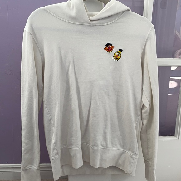 Uniqlo Bert and Ernie x Kaws hoodie - Picture 2 of 6